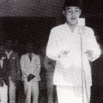 Teks Proklamasi dibacakan Soekarno pada 17 Agustus 1945