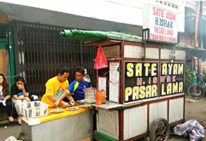 Jajanan Kawasan Pasar Lama Tangerang Sate Ayam H. Ishak