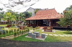 Cafe outdoor di Bintaro