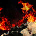 Membakar Sampah di Tangsel