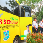 Bus Sekolah