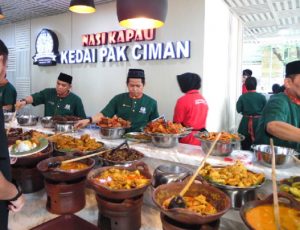 Rekomendasi restoran padang di Tangerang Selatan