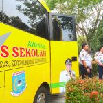 Bus sekolah tangsel