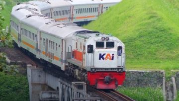 kereta api, tiket kereta api, Tiket Kereta Api Lebaran 2024, kereta api tambahan, mudik Lebaran, kelas kereta api, Kereta Api Angkutan Lebaran 2024, KA Tambahan, kereta api di Banten, Tiket Kereta HUT KAI