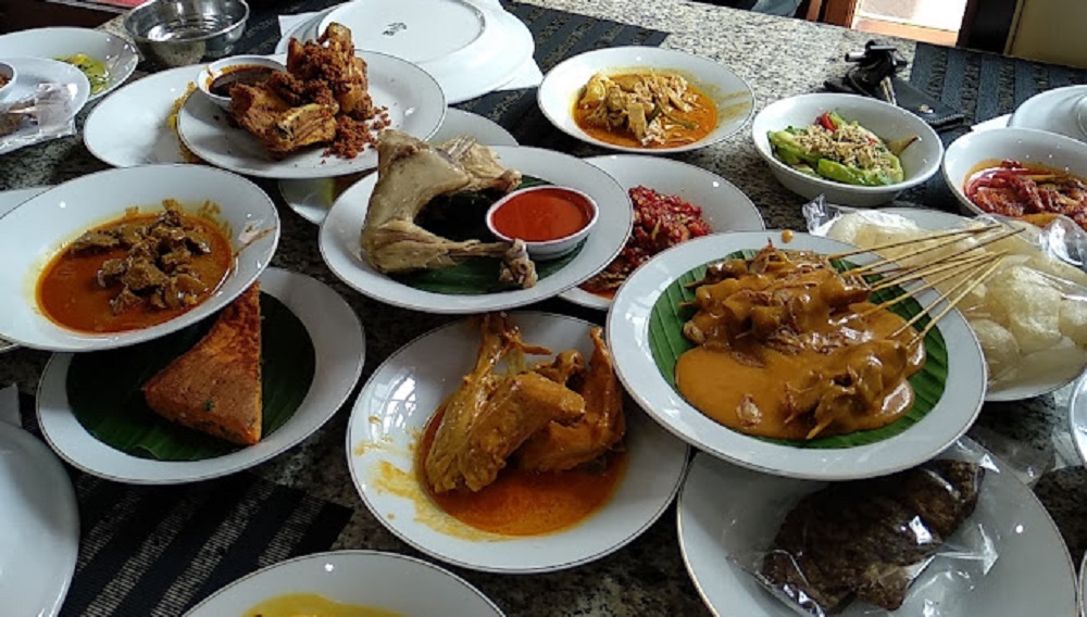 Rumah makan Padang di Bintaro