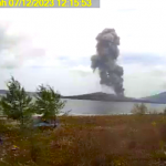 Gunung Anak Krakatau Erupsi