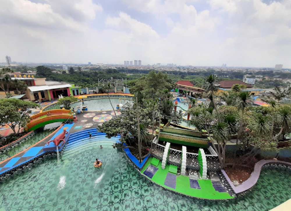 Wisata kolam renang di Tangerang