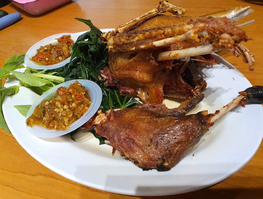 Resto Bebek di Tangerang Selatan