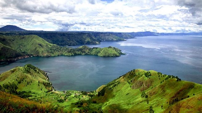 Danau Toba di Sumatera Utara