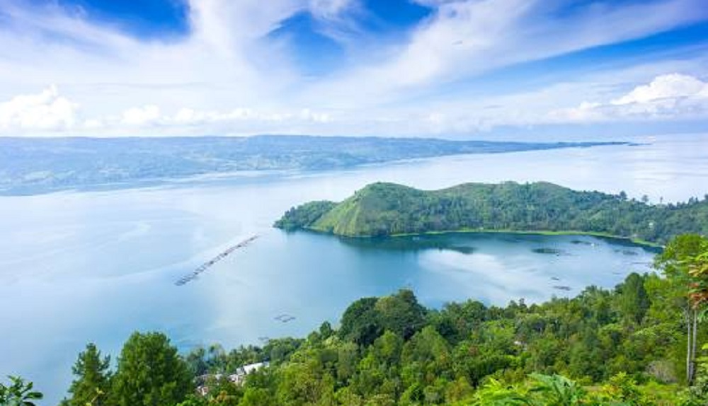 Danau Toba di Sumatera Utara