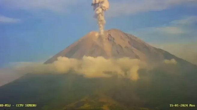 Gunung Semeru