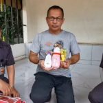 paket bantuan kedaluwarsa diterima warga Ciputat