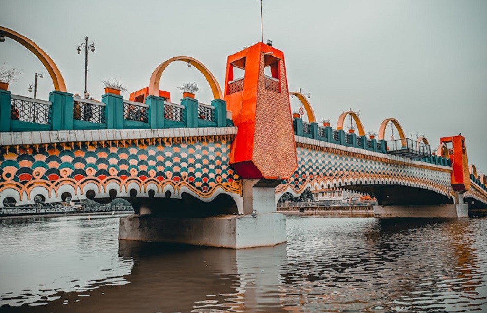 Jembatan Kaca di Tangerang