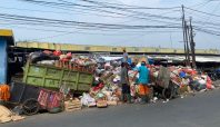 Sampah di Pasar Jombang