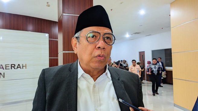 Benyamin Bakal Tindak Tegas Truk yang Beroperasi di luar jam operasional