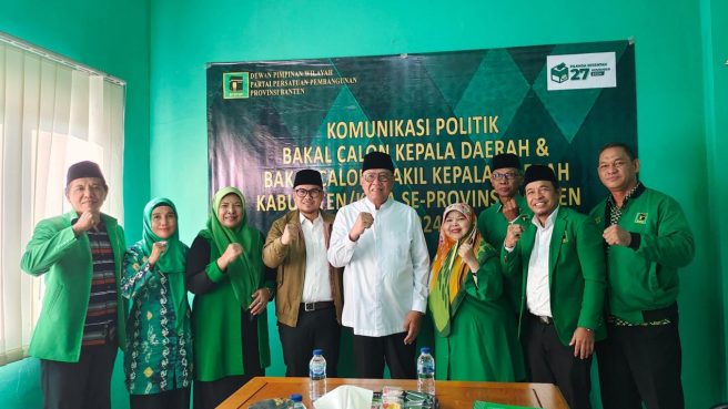 Benyamin Davnie-Pilar Saga Datangi DPW PPP Banten,