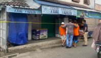 Polda Metro Jaya menggelar rekonstruksi kasus penemuan mayat dalam sarung