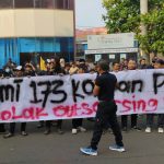 Pegawai honorer UIN Jakarta gelar aksi demo