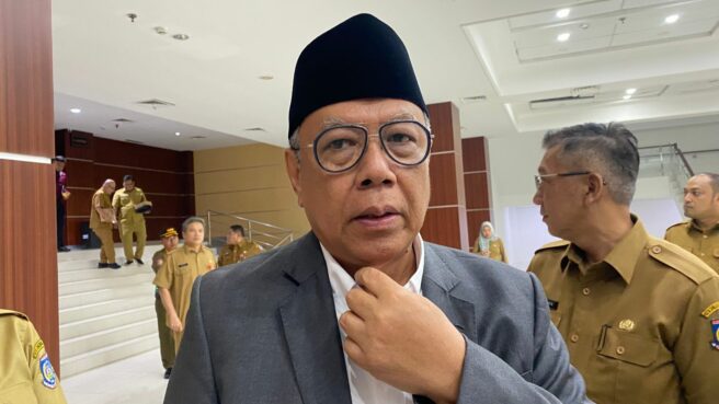 Komentar Banyamin Davine terkait Airlangga Hartarto mundur dari ketum Golkar