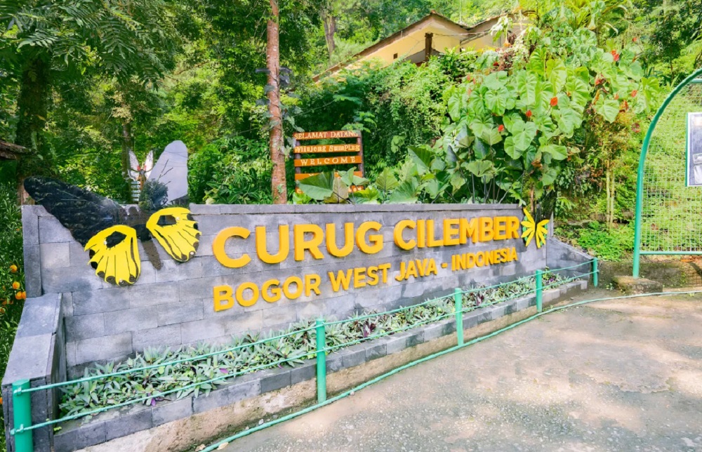 Curug Cilember Puncak Bogor 