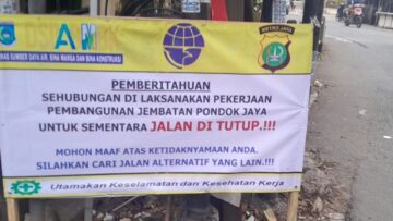 pembangunan jembatan di jalan pondok jaya