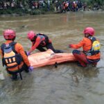 Penemuan mayat seorang pria di Sungai Cisadane