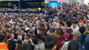 stasiun manggarai membeludak