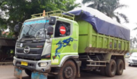 sopir truk di tangerang