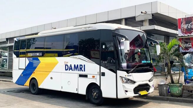 tarif dan jadwal bus damri soekarno-hatta