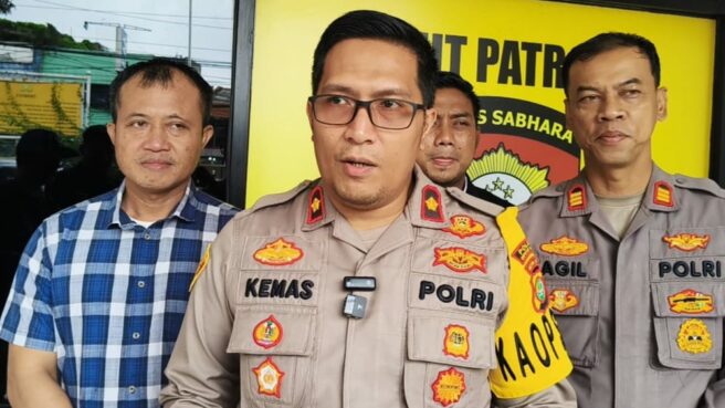 Polisi selidiki motif keluarga bunuh diri di Ciputat