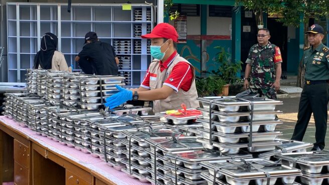 Makan bergizi gratis di Tangsel