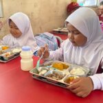 makan bergizi gratis pada sekolah di Ciputat Timur