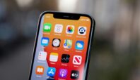 harga iphone terbaru 2025 di ibox