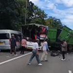 kecelakaan beruntun di tol cipularang