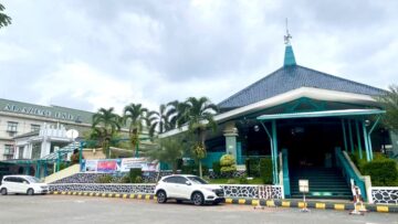 Masjid Asy-Syarif Al-Azhar BSD