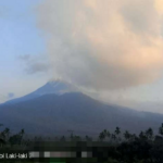 gunung lewotobi laki-laki