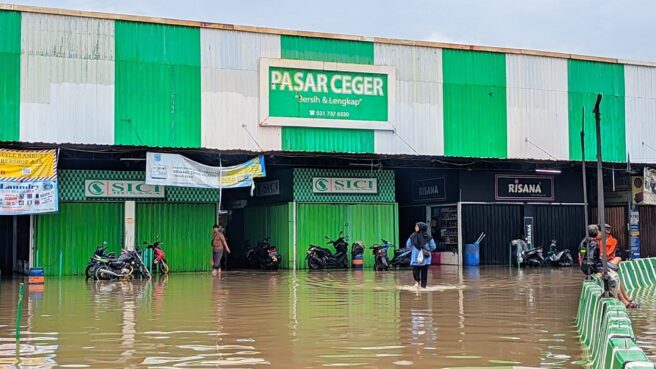 Pasar Ceger banjir