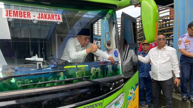 ramp check bus di pondok cabe