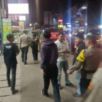 Polsek Ciputat Timur mengamankan 6 orang pak ogah yang diduga membuat resah pengendara. Foto: Polsek Ciputat Timur