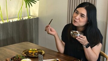 Sensasi Nongkrong di Cafe Korea Halal Pertama Dunia Bareng Anjing Bichon Super Gemas.
