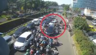 Kecelakaan beruntun yang terjadi di jalan Letnan Sutopo, Kecamatan Serpong, Tangsel. Foto: tangkapan layar