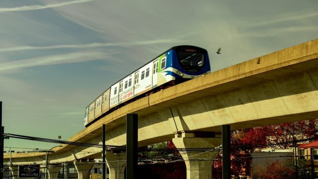 skytrain jakarta ke tangsel