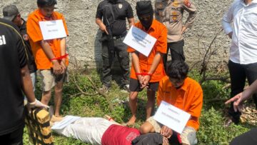 Rekonstruksi pembunuhan wanita terborgol di Cisauk