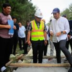 Wakil Wali Kota Tangsel, Pilar Saga Ichsan meninjau perbaikan 3 Jalan Strategis di Tangsel