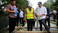 Wakil Wali Kota Tangsel, Pilar Saga Ichsan meninjau perbaikan 3 Jalan Strategis di Tangsel