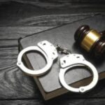 Ilustrasi pelaku pelecehan seksual terhadap anak dihukum kebiri. Foto: shutterstock