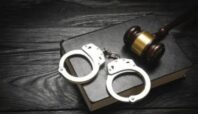 Ilustrasi pelaku pelecehan seksual terhadap anak dihukum kebiri. Foto: shutterstock