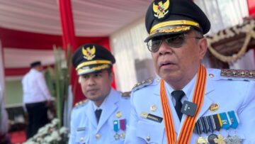 Walikota Tangerang Selatan (Tangsel), Benyamin Davnie Dalam momen HUT ke-80 RI.