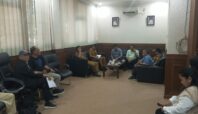 Pedagang di Gerbang Vila Pamulang Mas