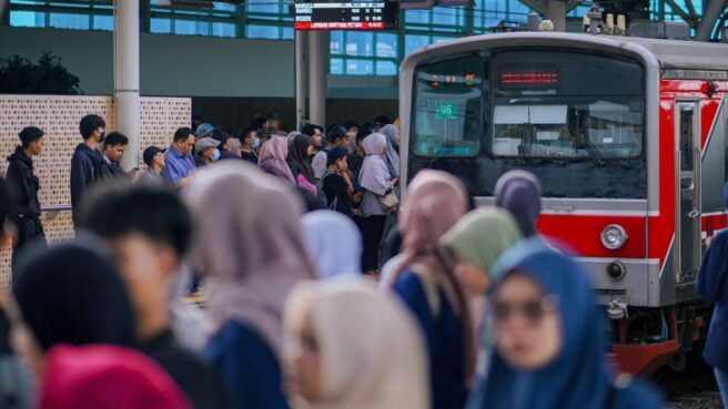 penumpang krl